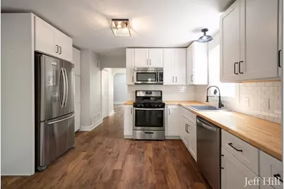 3637 Colonial Avenue NE, Grand Rapids, MI 49525 - Photo 10