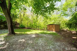 3637 Colonial Ave NE, Grand Rapids, MI 49525 - Photo 32