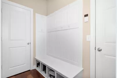 9384 Trafalgar Drive SE, Alto, MI 49302 - Photo 18