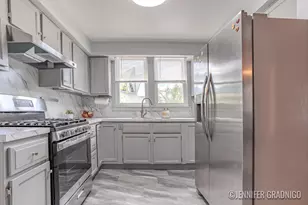 514 N Park St NE, Grand Rapids, MI 49525 - Photo 10