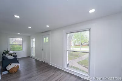 1642 Mills Avenue, Muskegon, MI 49445 - Photo 6