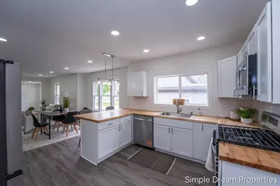 1642 Mills Avenue, Muskegon, MI 49445 - Photo 14