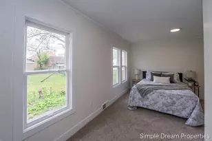 1642 Mills Ave, Muskegon, MI 49445 - Photo 18