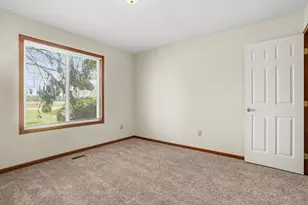 828 106th Ave, Plainwell, MI 49080 - Photo 28