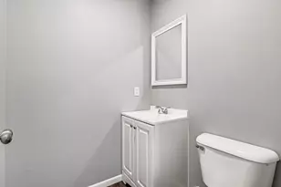 7701 Pinewood Dr, Whitehall, MI 49461 - Photo 14