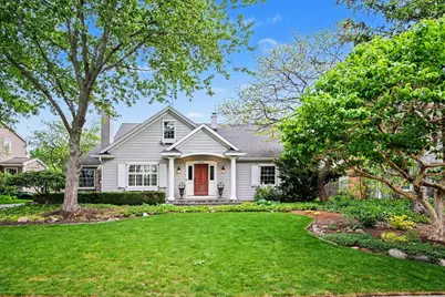 2231 Ridgecroft Avenue SE, Grand Rapids, MI 49546 - Photo 2