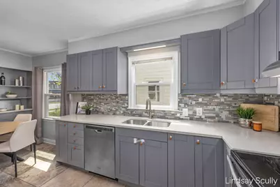 819 Alger Street SE, Grand Rapids, MI 49507 - Photo 12