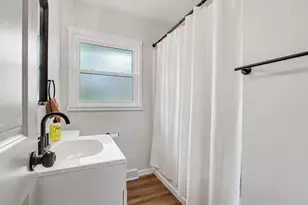 321 Snow Ave, Battle Creek, MI 49037 - Photo 10