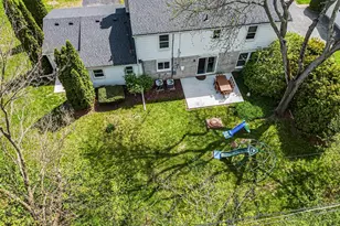 32318 Bonnet Hill Rd, Farmington Hills, MI 48334 - Photo 36