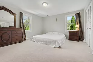 32318 Bonnet Hill Rd, Farmington Hills, MI 48334 - Photo 20