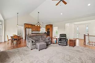9309 Wild Wind Ct, Milan, MI 48160 - Photo 10