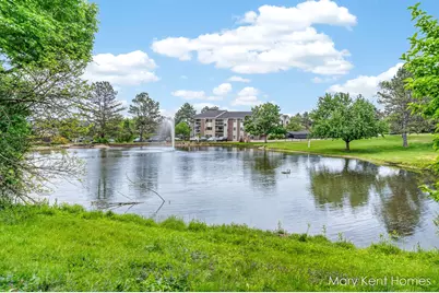 4248 Walnut Hills Lane SE #Unit 65, Grand Rapids, MI 49512 - Photo 32