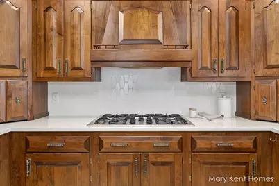4248 Walnut Hills Lane SE #Unit 65, Grand Rapids, MI 49512 - Photo 14