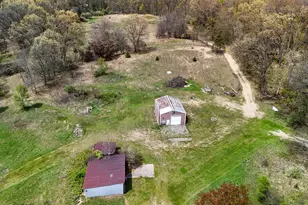 20475 Hubbard Rd, Battle Creek, MI 49017 - Photo 1