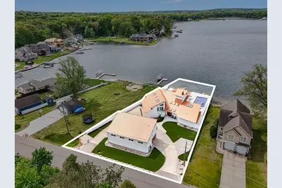 1046 N Eagle Lake Drive, Kalamazoo, MI 49009 - Photo 28