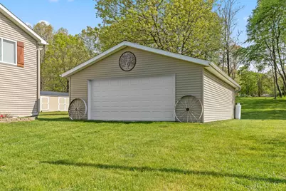 4710 Flat River Trail, Belding, MI 48809 - Photo 32