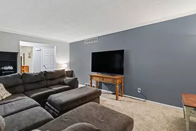 4774 Benelux Court, Jackson, MI 49201 - Photo 6
