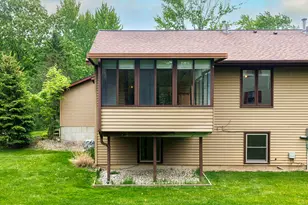 11279 Whispering Creek Dr, Allendale, MI 49401 - Photo 36