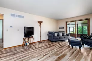 11279 Whispering Creek Dr, Allendale, MI 49401 - Photo 4