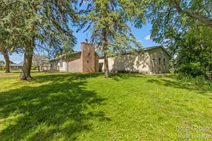 2524 Prairie St SW, Wyoming, MI 49519 - Photo 6