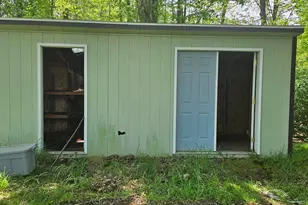 2010 Kerlikowske Rd, Benton Harbor, MI 49022 - Photo 16