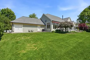 1919 Greenleaf Dr, Royal Oak, MI 48067 - Photo 52