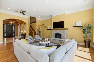 1919 Greenleaf Dr, Royal Oak, MI 48067 - Photo 12