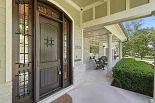 1919 Greenleaf Dr, Royal Oak, MI 48067 - Photo 8