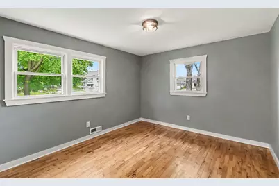 307 Mechanic Street, Stockbridge, MI 49285 - Photo 10