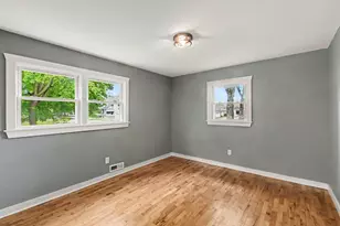 307 Mechanic St, Stockbridge, MI 49285 - Photo 10