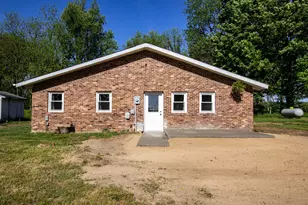 62322 Anderson Rd, Cassopolis, MI 49031 - Photo 2