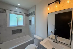 8026 Pembroke Ave, Detroit, MI 48221 - Photo 8