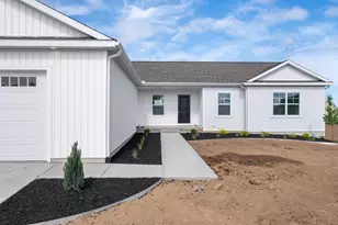12112 Olivia Dr, Middleville, MI 49333 - Photo 2