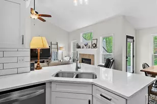 25015 Silver Oaks Blvd, Mattawan, MI 49071 - Photo 14