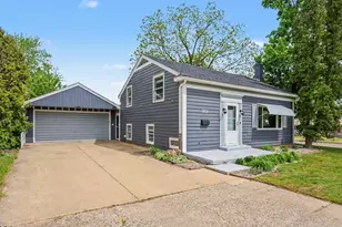 1203 N Boltwood St, Hastings, MI 49058 - Photo 2