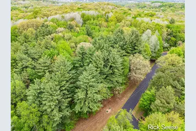 2855 Gulliford Drive SE, Lowell, MI 49331 - Photo 34