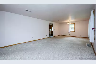 3905 Meadow Lane, Saint Joseph, MI 49085 - Photo 6
