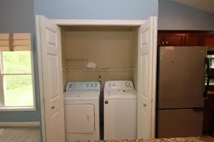 9671 Palmetto Ct, Portage, MI 49002 - Photo 6
