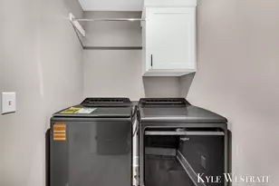 10886 Douglas Dr, Allendale, MI 49401 - Photo 30
