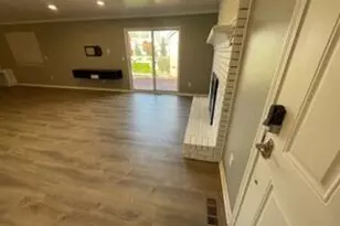 27870 Reo Rd, Grosse Ile, MI 48138 - Photo 24