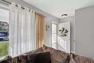 2757 Leelanau Dr NE, Grand Rapids, MI 49525 - Photo 6