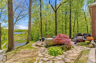 2099 E Clear Lake Rd, Buchanan, MI 49107 - Photo 8