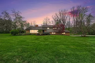 6595 Napier Rd, Plymouth, MI 48170 - Photo 2