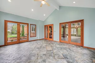 6595 Napier Rd, Plymouth, MI 48170 - Photo 10