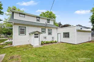 221 S Woodhams St, Plainwell, MI 49080 - Photo 20