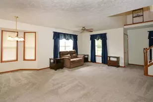 31900 Pawton Ln, Paw Paw, MI 49079 - Photo 6