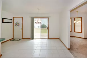 31900 Pawton Ln, Paw Paw, MI 49079 - Photo 12
