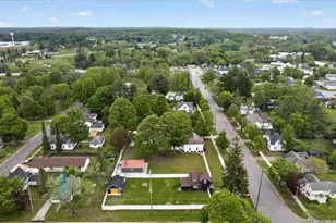 252 W Stimson Ave, Reed City, MI 49677 - Photo 34