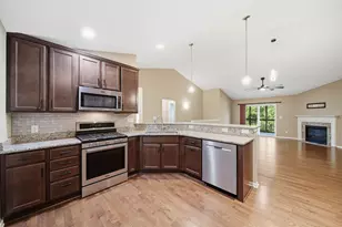 4032 Stoneridge Dr, Jackson, MI 49203 - Photo 16