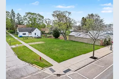 603 S James Street, Ludington, MI 49431 - Photo 1
